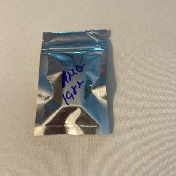 AMG Mercedes Benz Logo valve Stem caps in Black set of 4 NWT - Picture 5 of 5